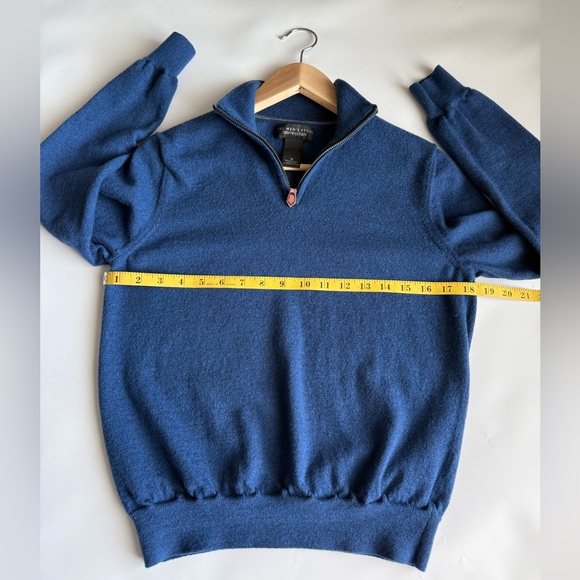 The Men's Store at Bloomingdale's Quarter Zip Merino Wool Sweater size M - Picture 5 of 11